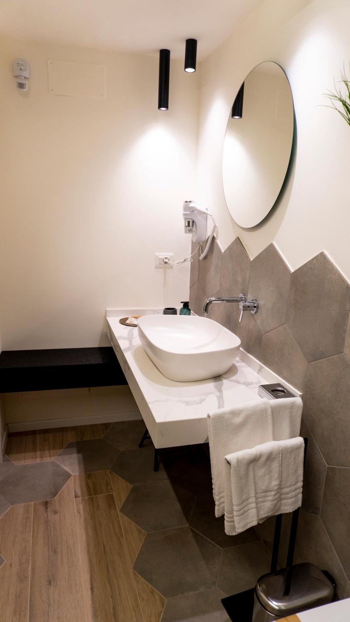 Notti D'Autore Suites Aeroporto di Catania Fontana Rossa Esterno foto